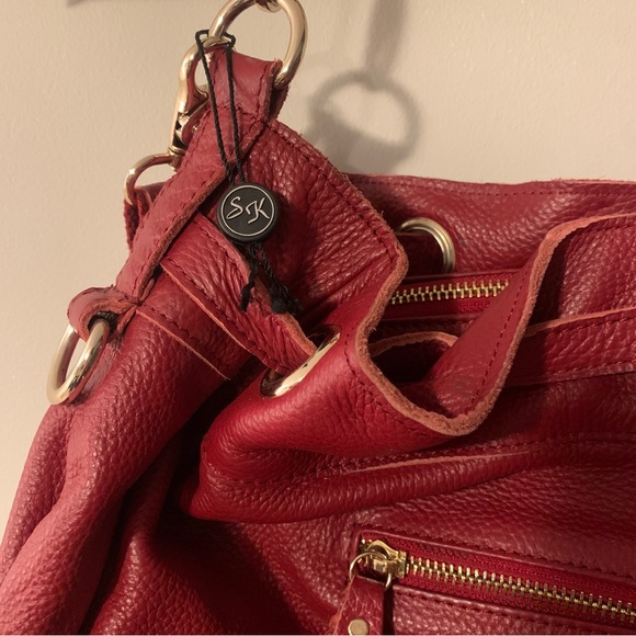 Red Leather Bag- Sam & Kate by Park Avenue. Leopard Print Satin Lining - Picture 6 of 10